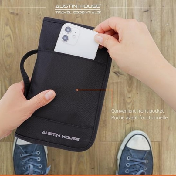 Austin House Family Travel Organizer Wallet RFID Black - Picture 6 of 8